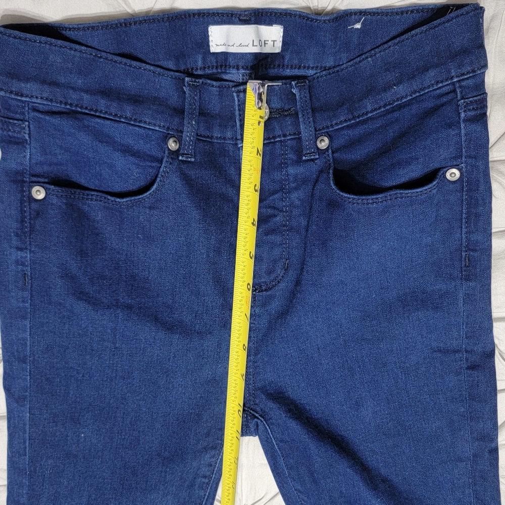 LOFT NWOT Denim Slim Pockets Legging Jean Women's Size 26 Petite - Picture 2 of 9
